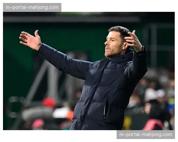 专访勒沃库森主帅阿隆索：谈论球队高位防守体系的构建逻辑