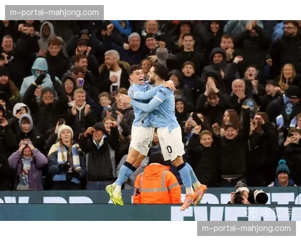 战术板：面对曼城，努诺会沿用五后卫还是变阵四后卫？